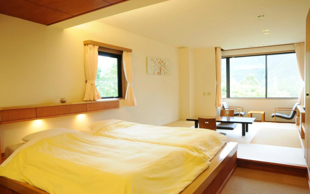 Lalaca – Guest Rooms – Hakone