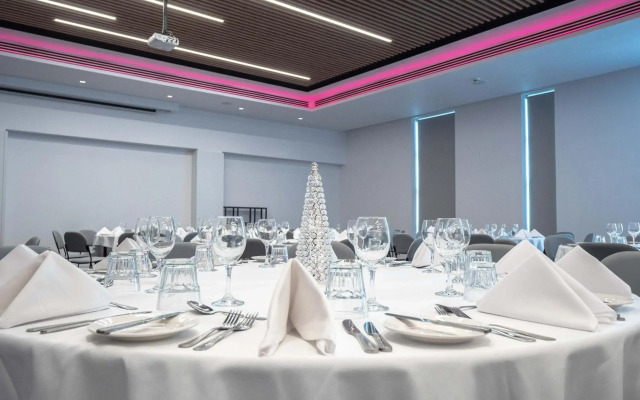 Holiday Inn Birmingham Airport - NEC by IHG
