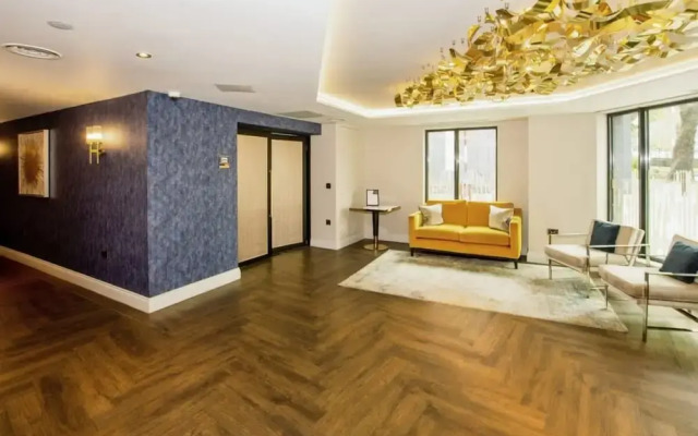 St Martin s Place 6-guest Apt in BMH