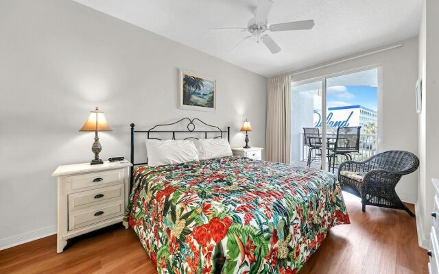 Destin West Gulfside 304