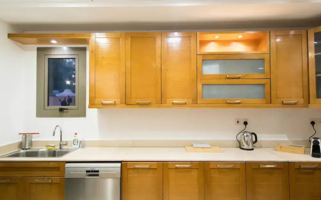 Fairways Villa at Al Hamra Village