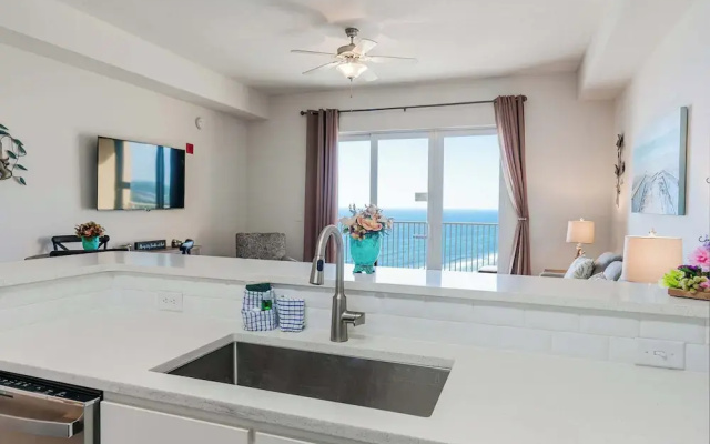 Sandy Feet Retreat Ocean View Condo