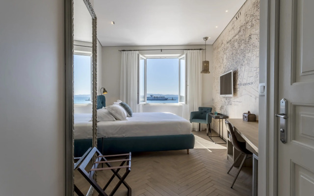 Seaview Luxury Retreat