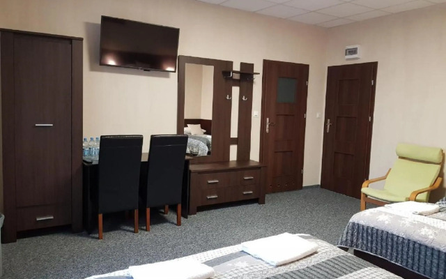 Byczy Rog Noclehy Na Hranici