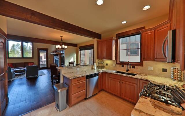 Mountain Terrace 4 Bedrooms 4 Bathrooms Townhouse