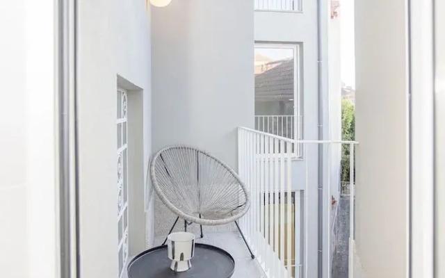 Liiiving in Porto - Art Design Apartment