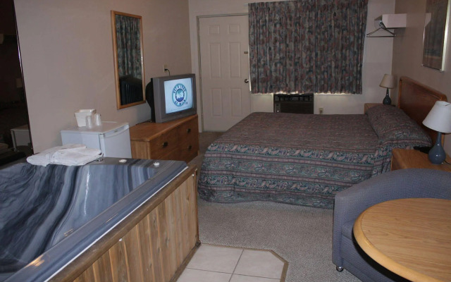 Tropicana Inn