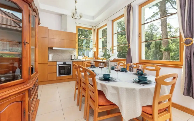 Spacious Sopot Apartment by Renters