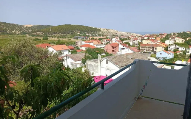 Apartmani Mira