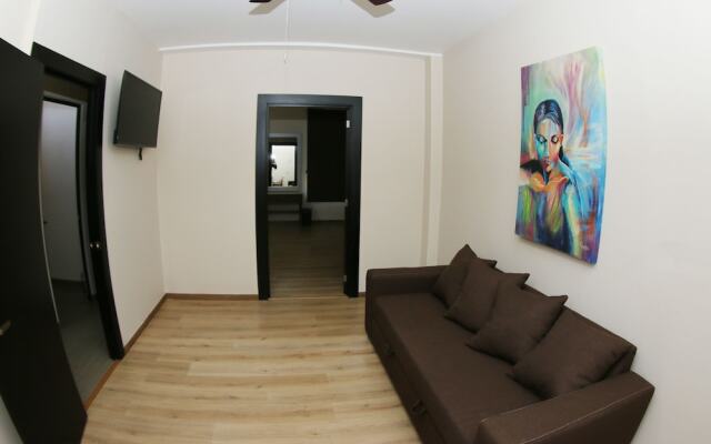 Centriplaza Hotel Suite & Spa