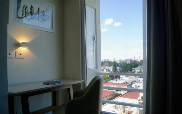 Hotel Velvet Plaza