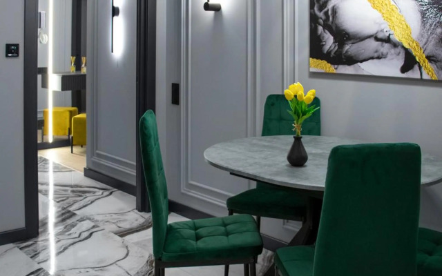 Royal apartment on Shevchenka 38 str