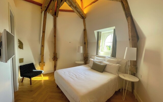 Chateau Les Garennes