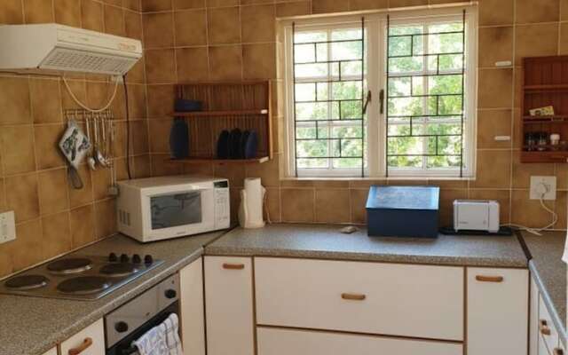 Peaceful House in the Winelands