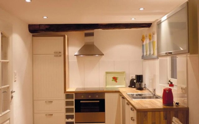 Heidekate unter Reet