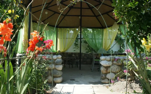 Guest House Lukomorye