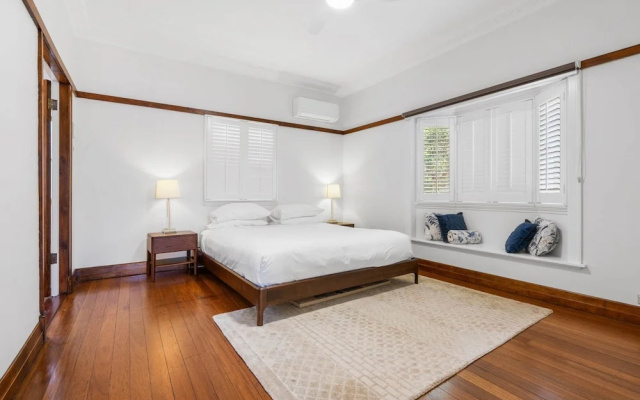 Family-friendly Home in Vibrant West End – Guest Rooms – Brisbane
