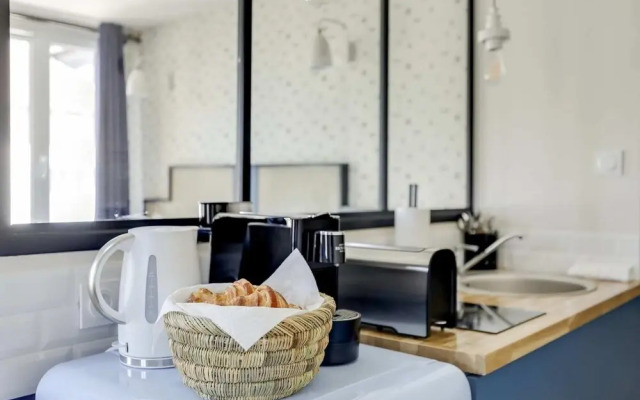 Lovely 2 Bed Apartment in Vanves