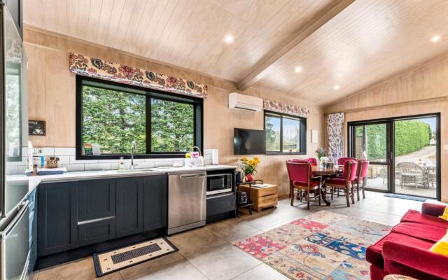 The Barn - Karaka Farm Stay