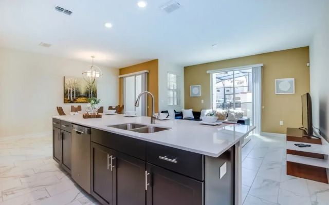 1555 Sandbagger Drive