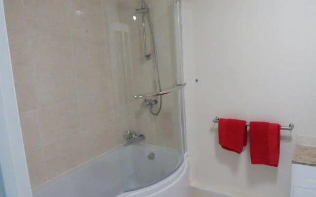 Berry House Bed & Breakfast