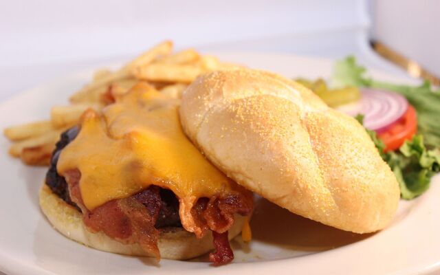 Holiday Inn Conference Center - Valdosta by IHG