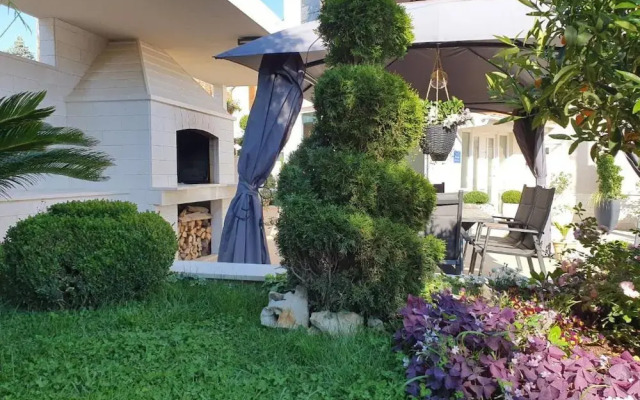Villa Calypso Royal Apartment