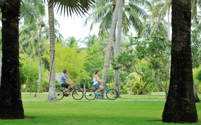 Villa Park Sun Island Resort