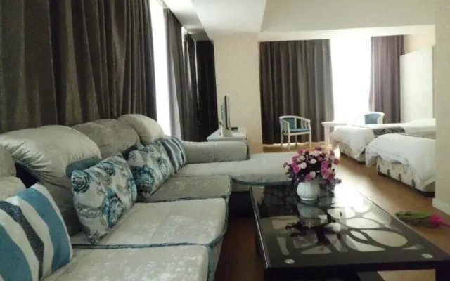Zhenzhou Lantian Business Hotel
