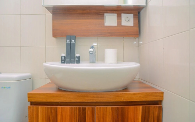 Comfy Apartment At 2Br Signature Park Grande