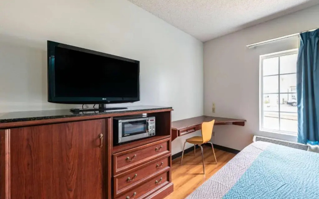 Motel 6 Shreveport, LA