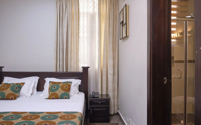 The Highbridge Guest Lodge