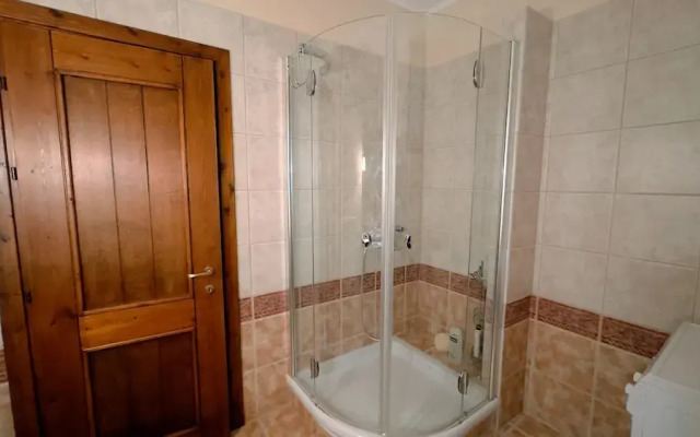 Mountain Trails Chalet-three Story Escape Parnassos-livadi- Arachova
