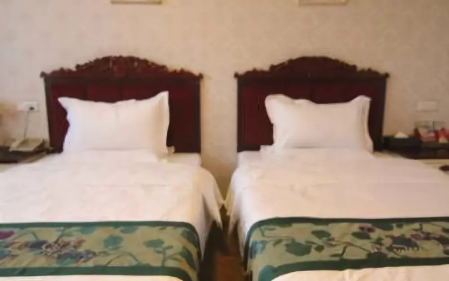 Roman Holiday Hotel