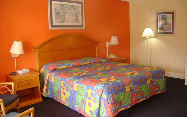 Royal Islander Hotel