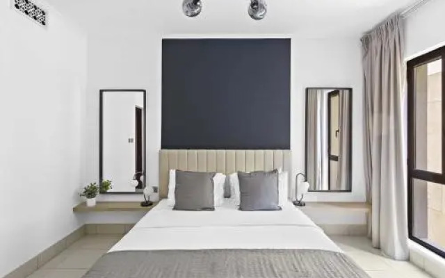 Silkhaus Downtown central Old Town 1BDR apartment