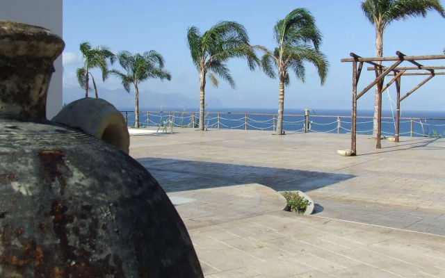 Petruso Resort