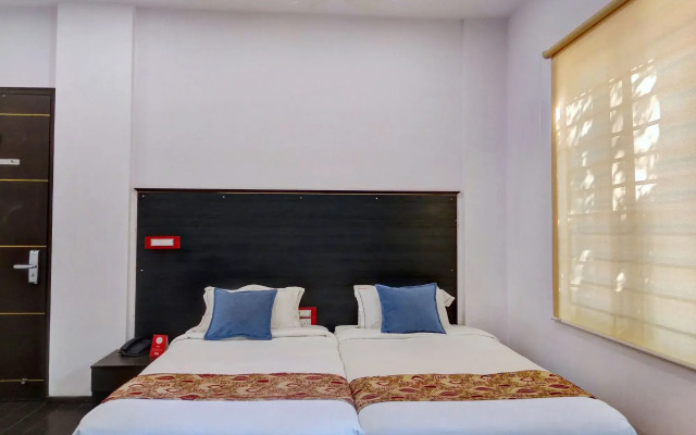 Roo Luxury Boutique Hotel by OYO Rooms