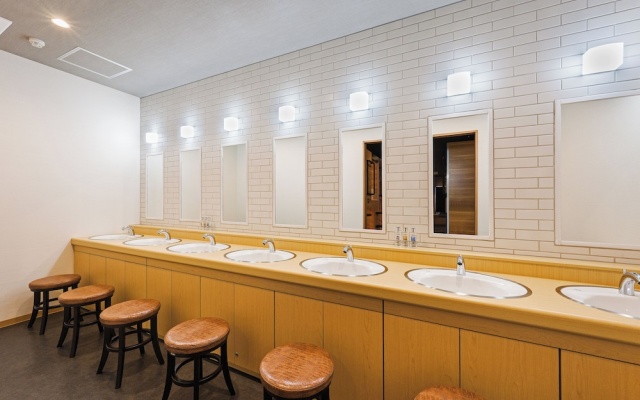 Soranoyu Spa Resort – Bathroom – Shibayama