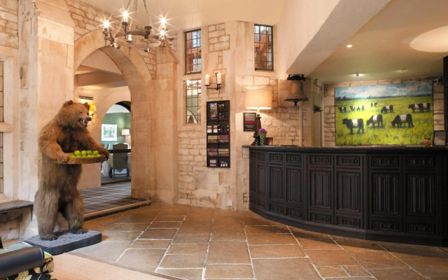 Bear of Rodborough Hotel