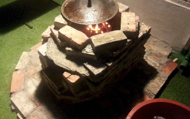 Crossroad Backpackers