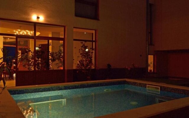 Svetlana Hotel