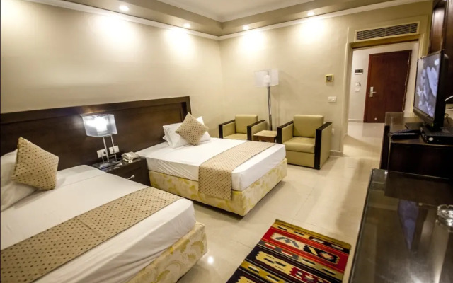 Maamura Palace Hotel