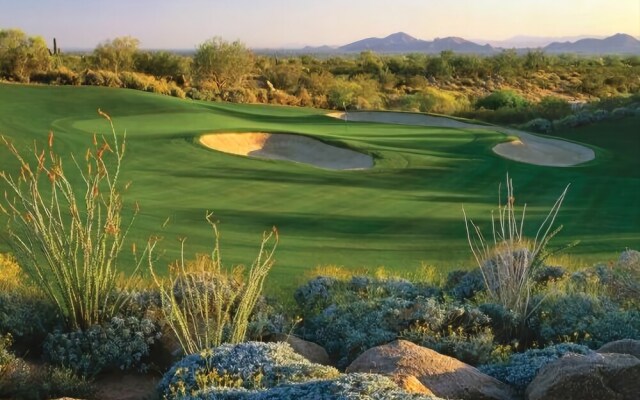 Scottsdale 2 Bedroom Condo by RedAwning