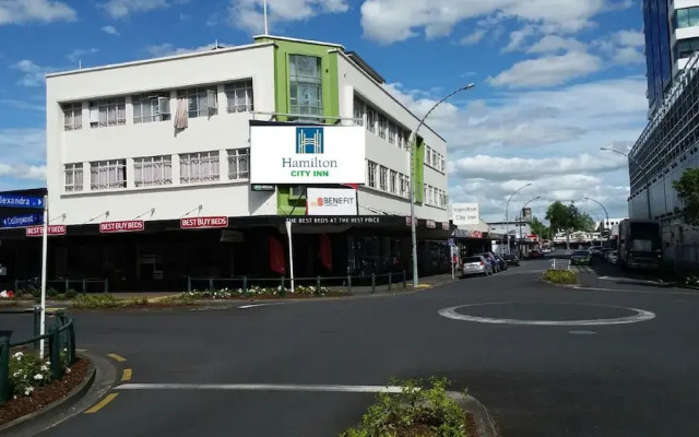 Hamilton City Inn