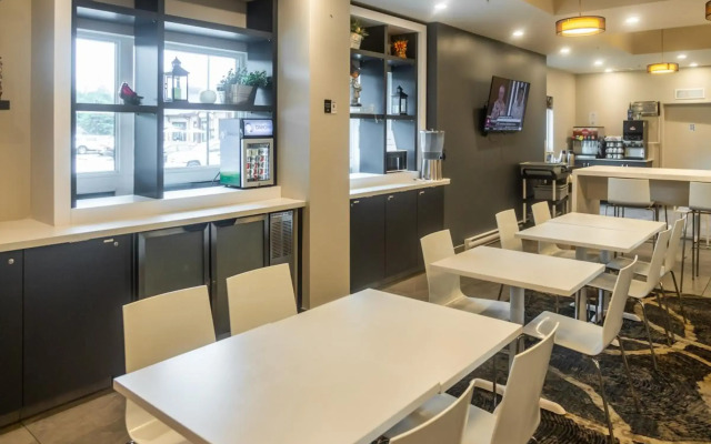 Microtel Inn and Suites by Wyndham Mont Tremblant