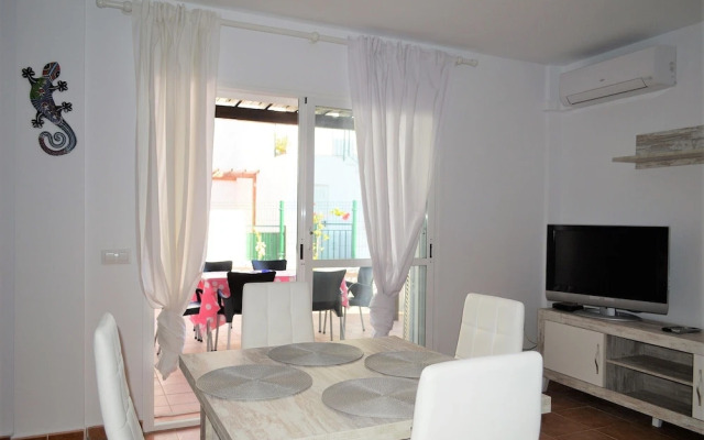 Ground floor apartment, private patio, east facing