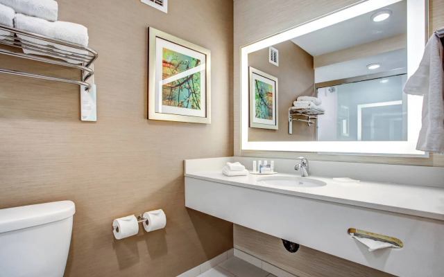 Fairfield Inn & Suites Springfield Holyoke