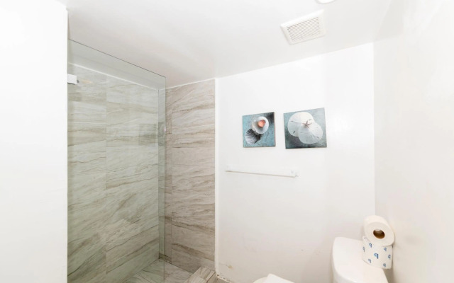 710 South Beach Apartment