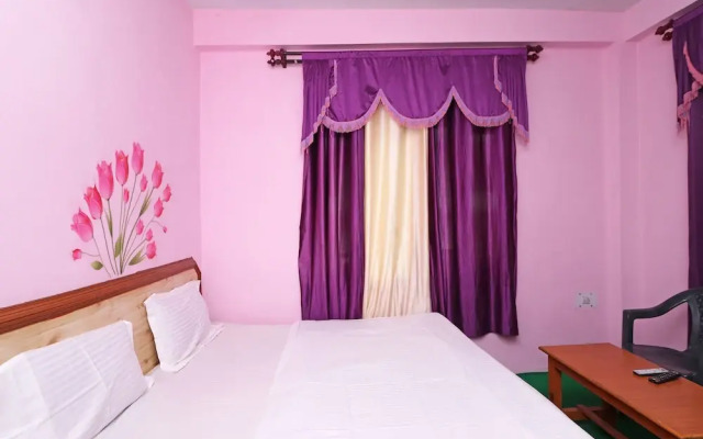 OYO 14238 Home Valley View Studios Hadimba Road